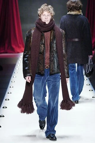 Look 16